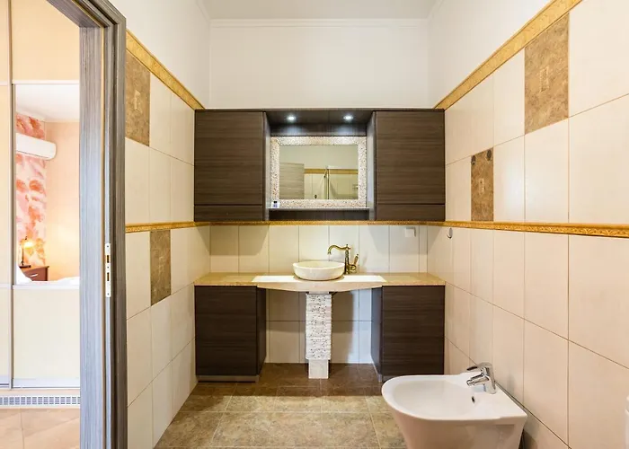 Entheon Olive - Poolside Retreats * Marathopoli