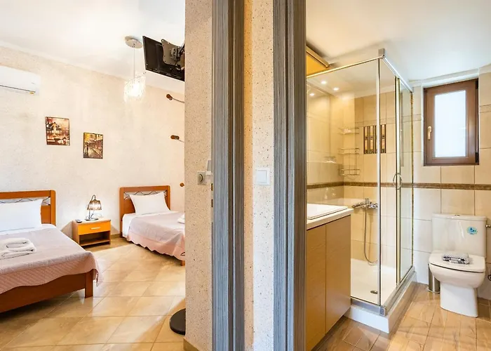 Villa Entheon Olive - Poolside Retreats