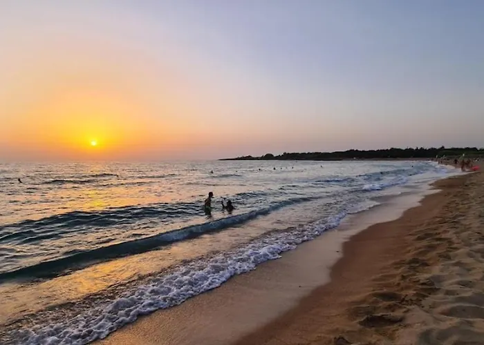 Entheon Olive - Poolside Retreats Маратополис